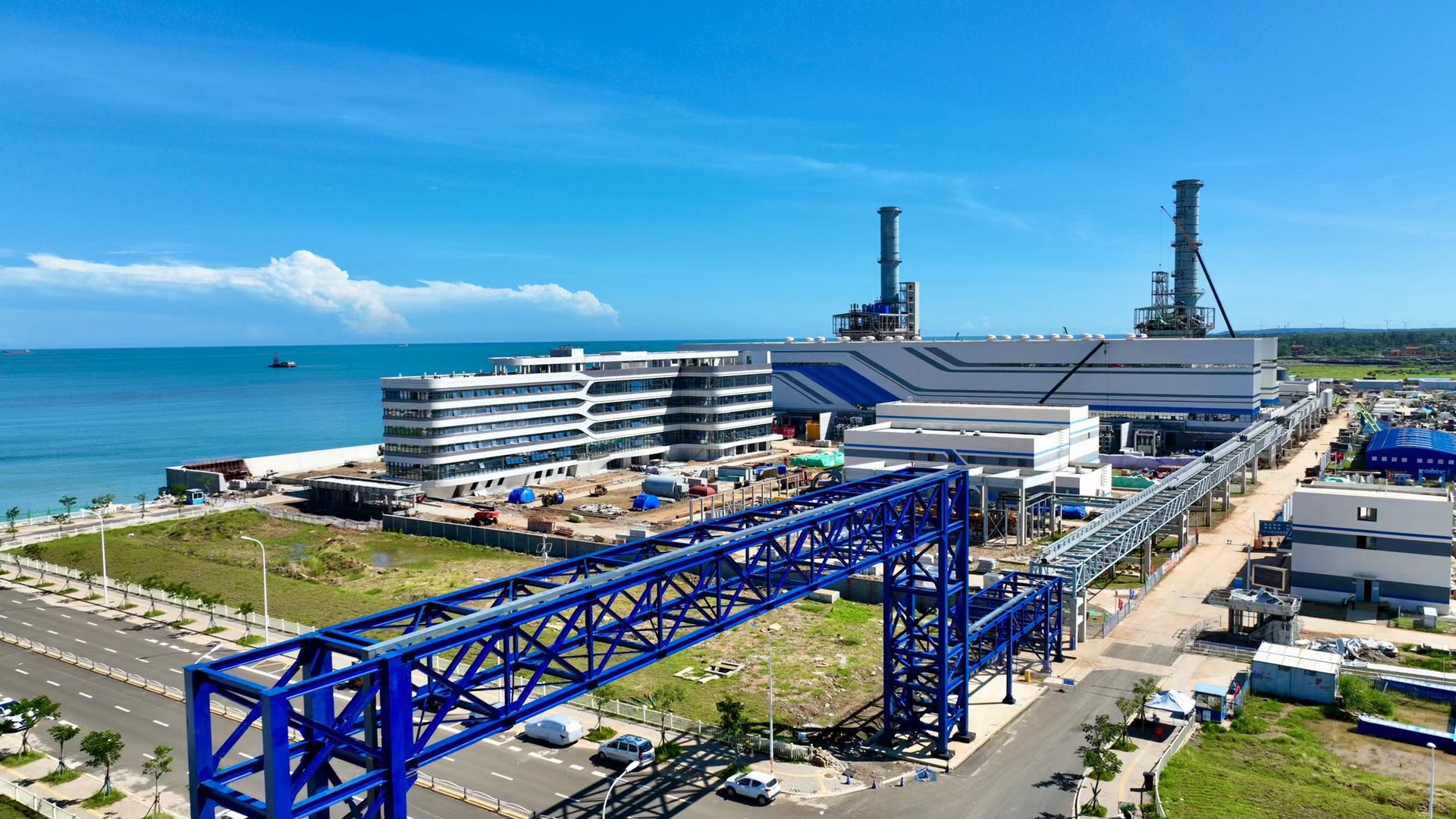 華能洋浦天然氣熱電聯產新建幕墻工程